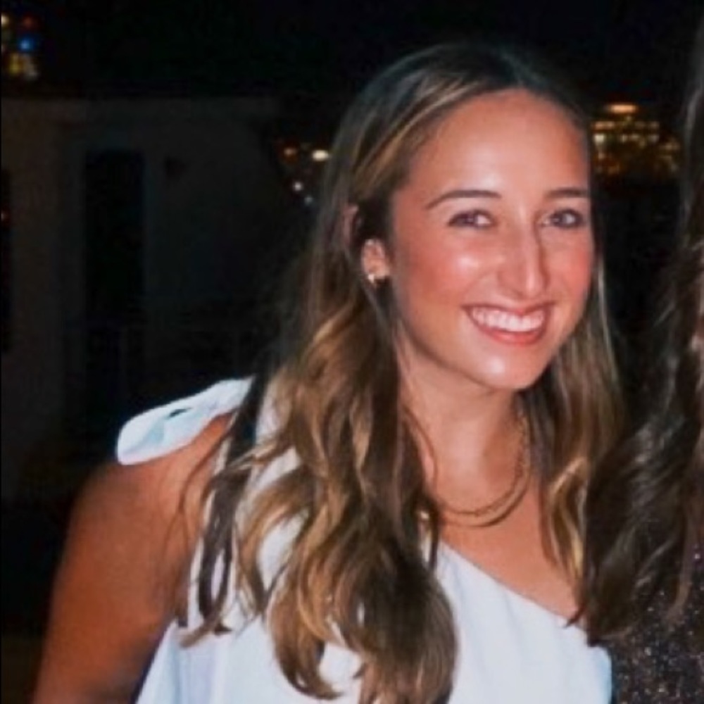 Meet your Posher, Lauren